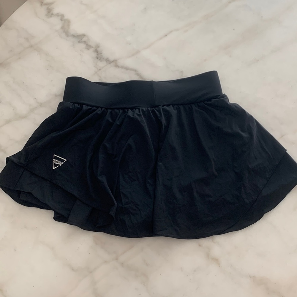 Skorts with multiple layers, it looks like a mini skirt.